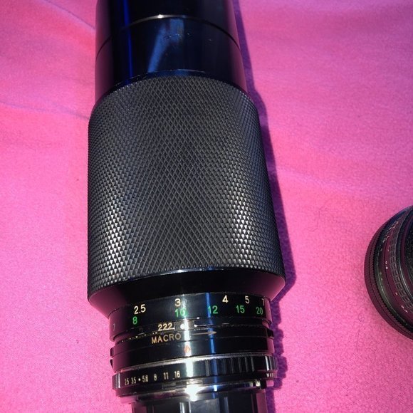 Soligor 70-222mm F/3.5 MC Macro Auto Zoom Lens For Canon Manual Focus - Picture 8 of 9